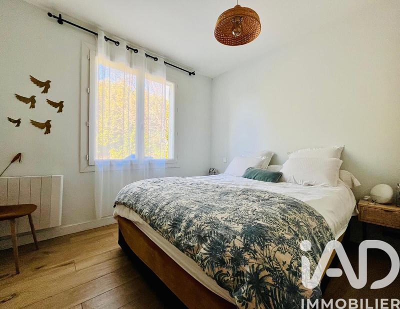 Maison - 180 m² - 7 pièces