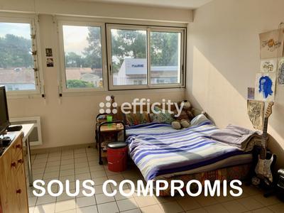 Studio - 22 m² - 1 pièce