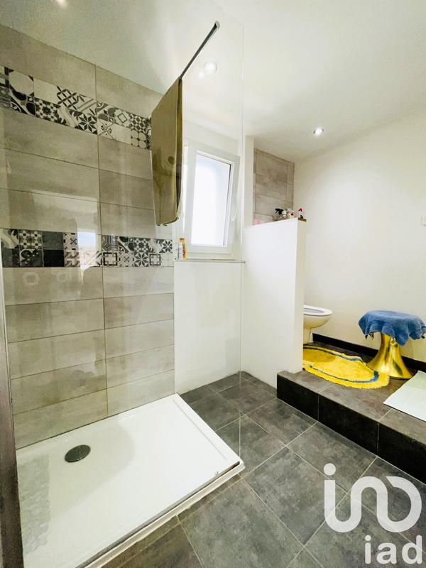 Maison - 97 m² - 4 pièces