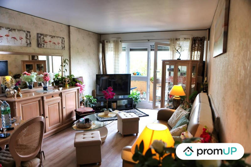 Appartement - 82 m² - 4 pièces