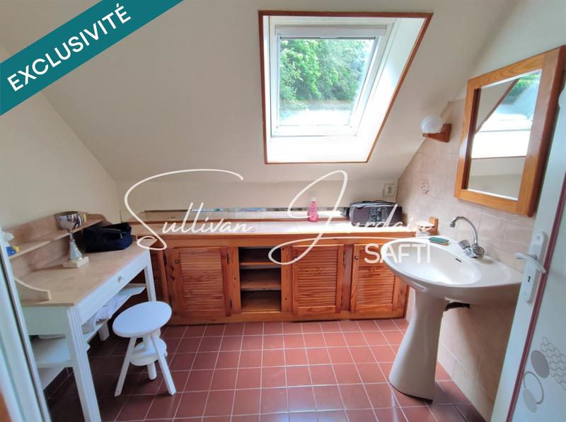 Maison - 139 m² - 8 pièces