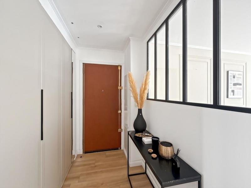 Appartement - 85 m² - 3 pièces