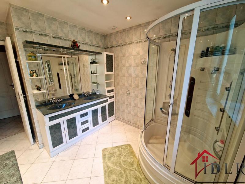 Maison de village - 171 m² - 4 pièces