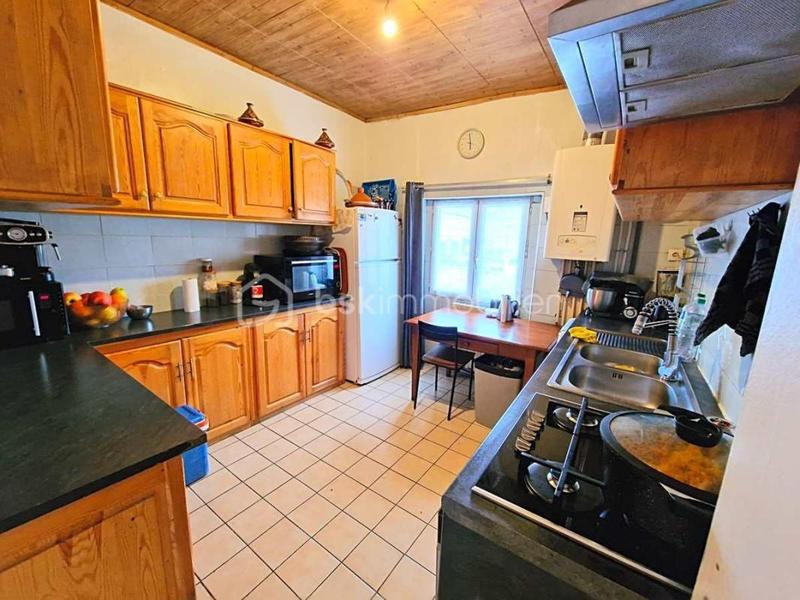 Maison - 190 m² - 9 pièces