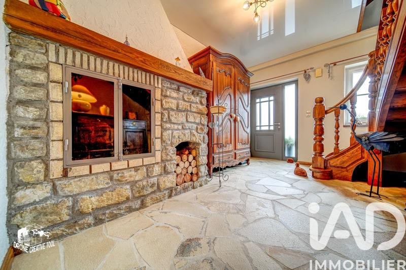 Maison - 269 m² - 10 pièces