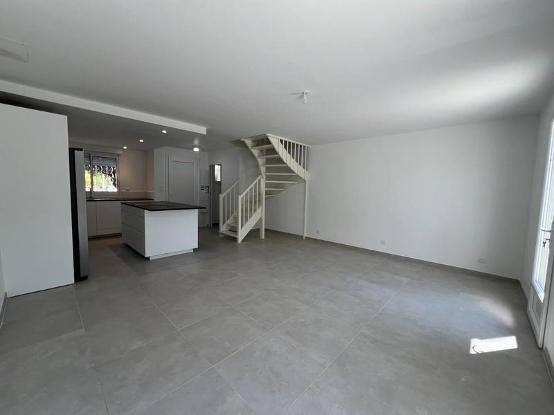 Maison - 75 m² - 4 pièces