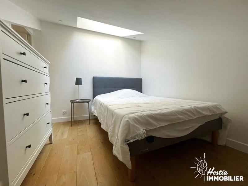 Appartement - 99 m² - 5 pièces