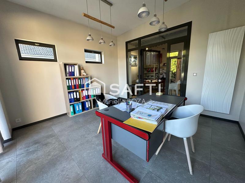 Bureau - 105 m² - 4 pièces