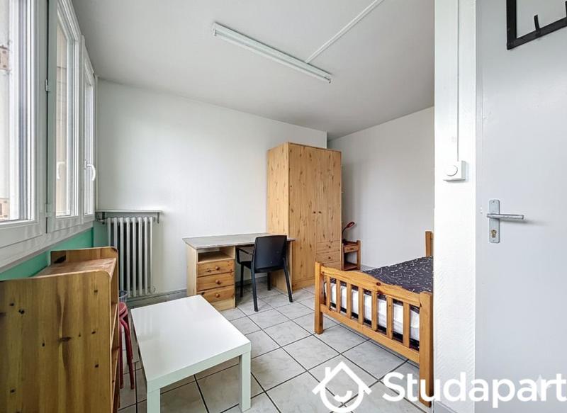 Chambre - 17 m² - 1 pièce