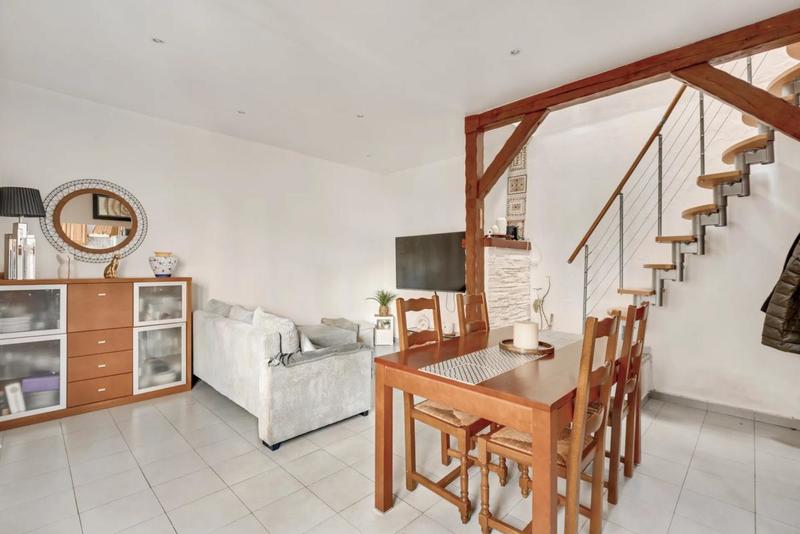 Propriété - 156 m² - 7 pièces