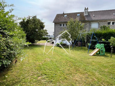 Maison - 140 m² - 6 pièces