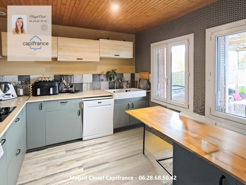 Maison - 195 m² - 8 pièces