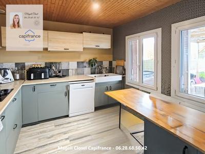 Maison - 195 m² - 8 pièces