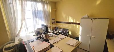 Bureau - 78 m² - 4 pièces