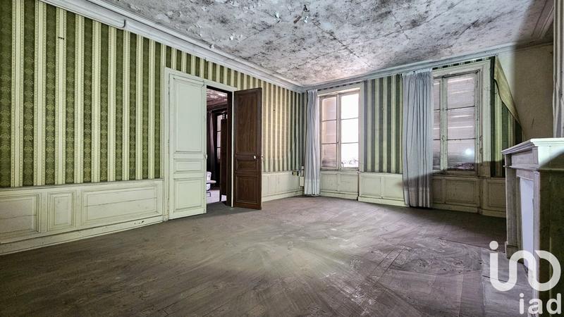 Maison - 271 m² - 10 pièces