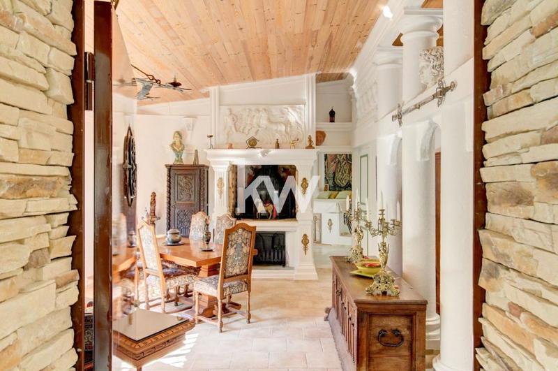 Demeure - 110 m² - 5 pièces