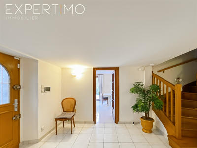 Maison - 97 m² - 5 pièces