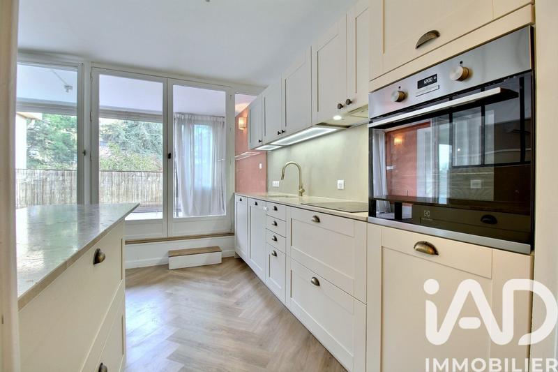 Appartement - 110 m² - 4 pièces