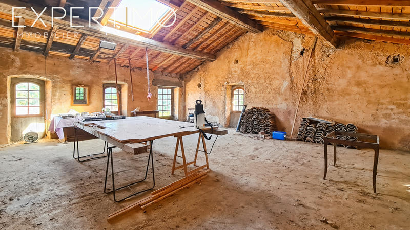 Maison - 160 m² - 9 pièces