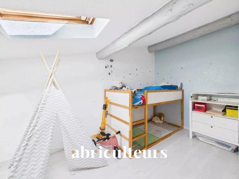 Appartement - 68 m² - 4 pièces