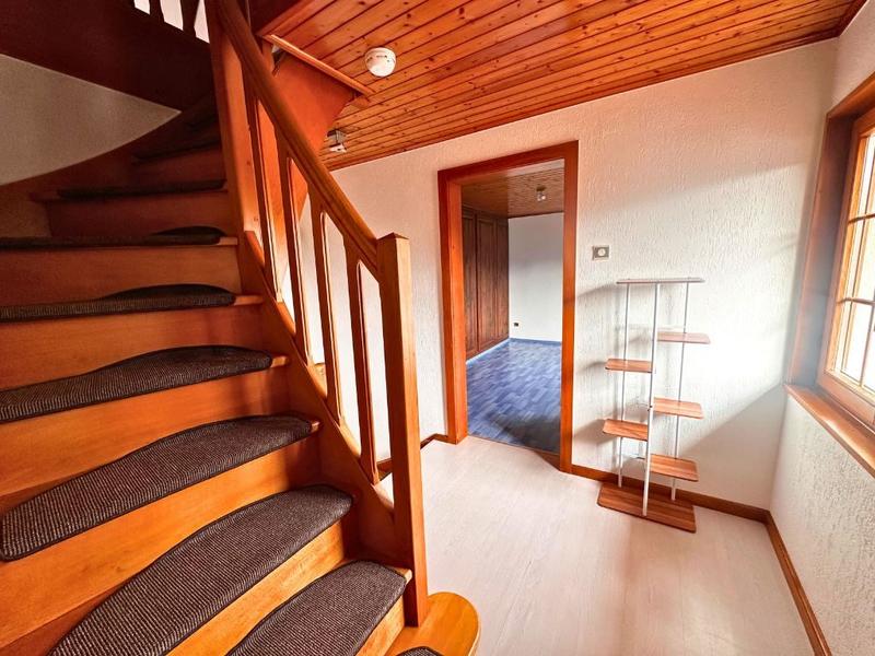 Maison - 240 m² - 8 pièces