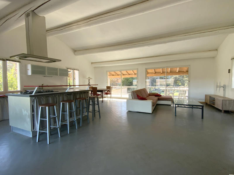 Maison - 157 m² - 6 pièces