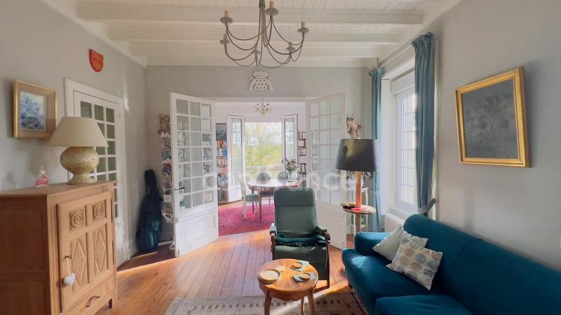 Maison bourgeoise - 145 m² - 6 pièces