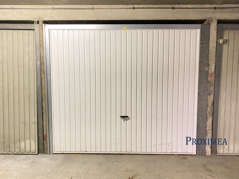 Parking / Garage - 13 m²