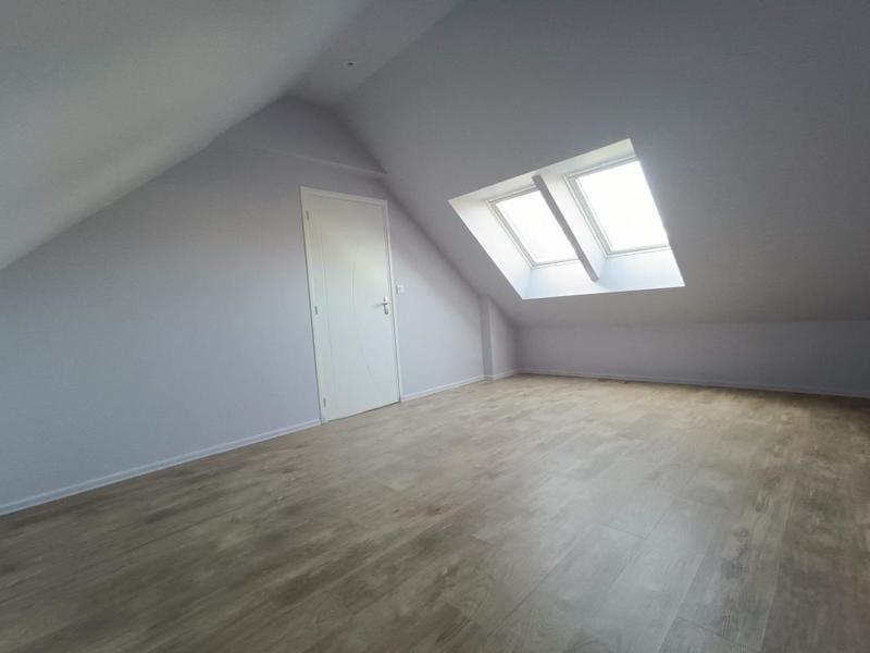 Maison - 200 m² - 5 pièces