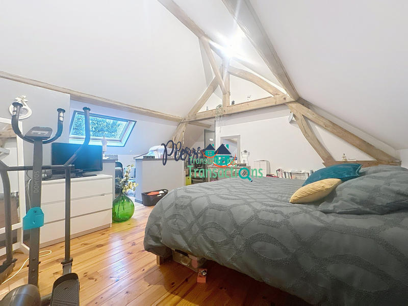 Maison - 191 m² - 6 pièces