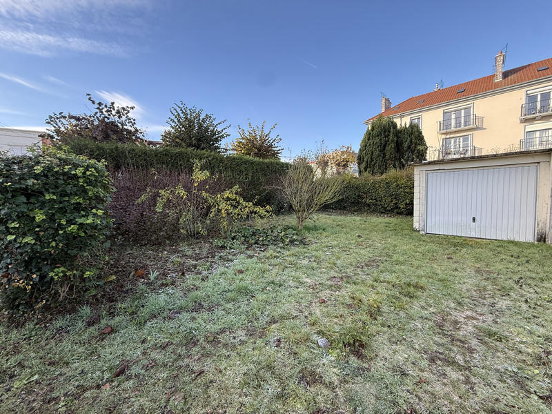 Appartement - 97 m² - 5 pièces