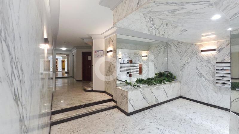 Appartement - 81 m² - 3 pièces