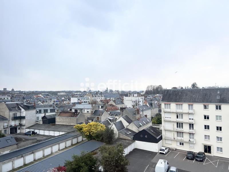 Appartement - 102 m² - 5 pièces