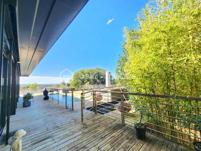 Maison d'architecte - 180 m² - 3 pièces