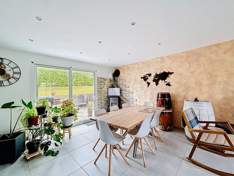 Maison - 112 m² - 5 pièces