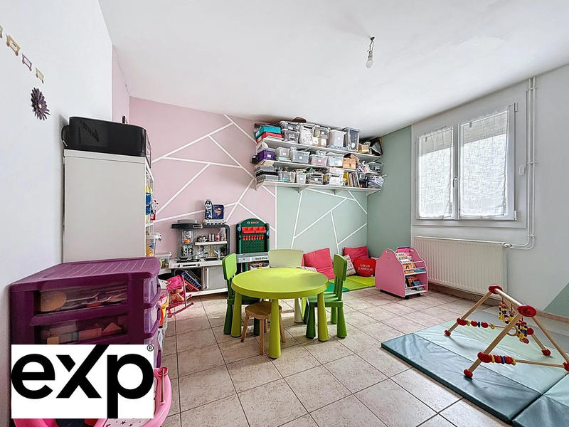 Maison - 138 m² - 7 pièces