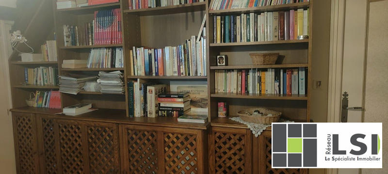 Maison - 208 m² - 10 pièces