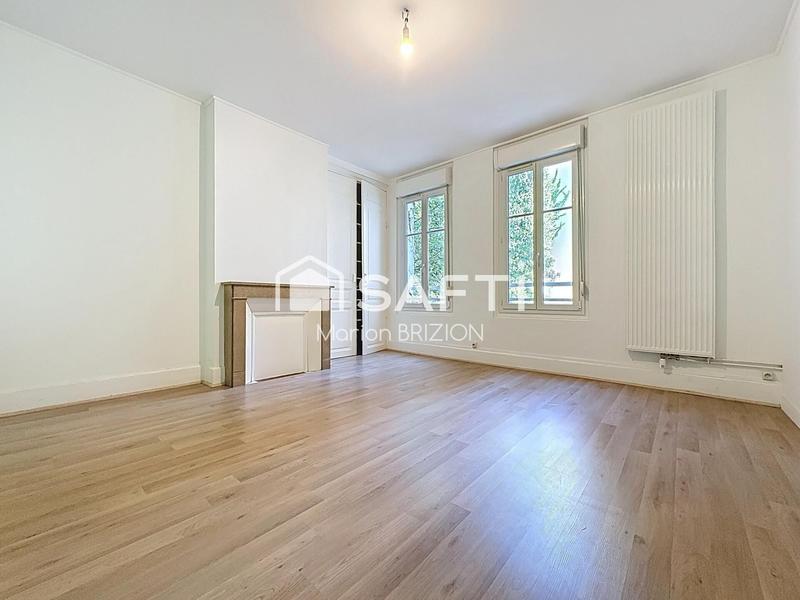 Appartement - 80 m² - 4 pièces