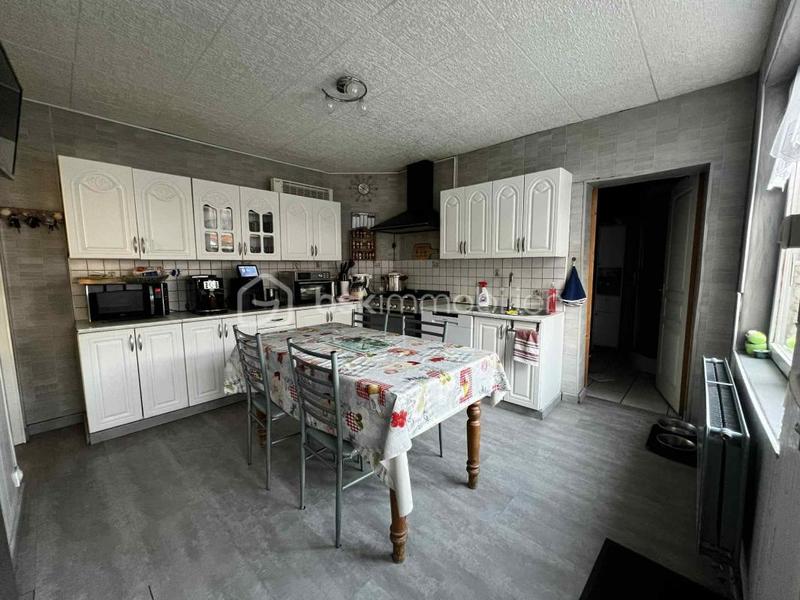 Maison - 111 m² - 5 pièces