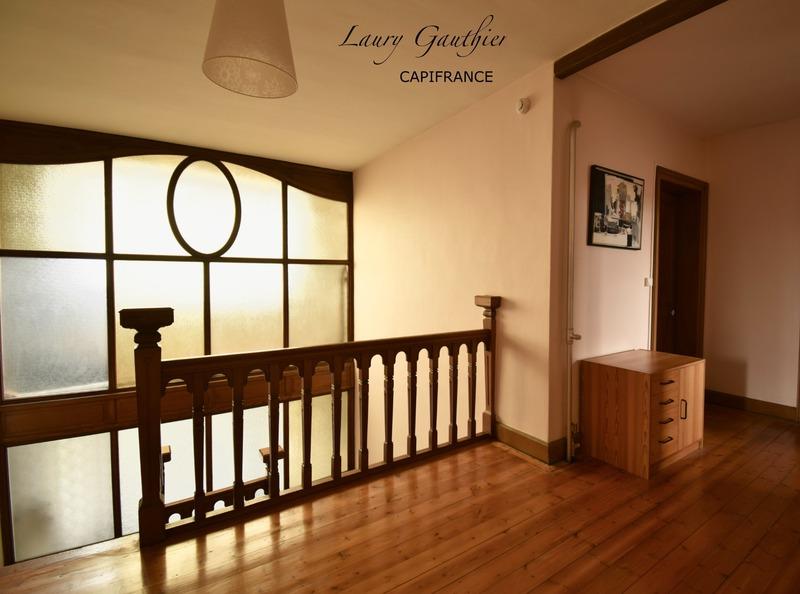 Maison bourgeoise - 435 m² - 15 pièces