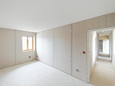 Appartement ancien - 160 m² - 5 pièces