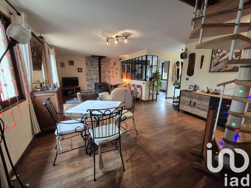 Maison - 108 m² - 5 pièces