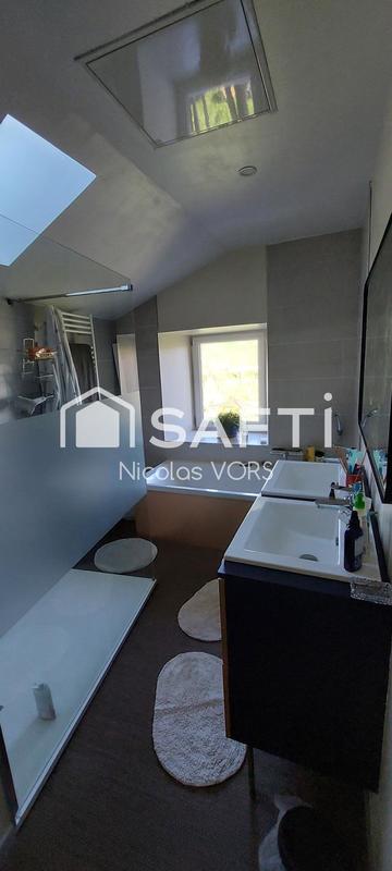 Maison - 160 m² - 6 pièces