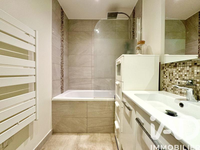 Appartement - 72 m² - 4 pièces