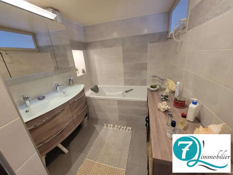 Appartement - 122 m² - 5 pièces