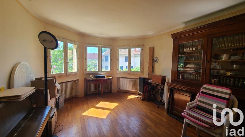 Maison - 184 m² - 7 pièces