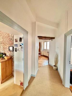 Appartement - 148 m² - 5 pièces