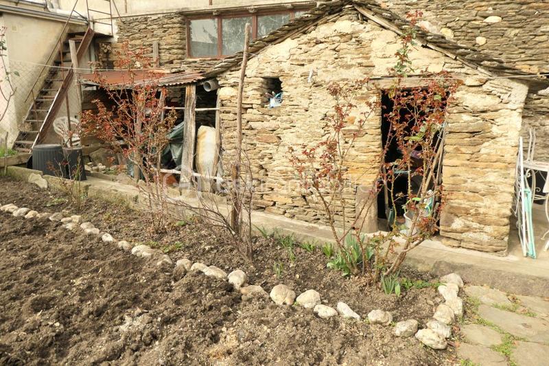 Maison de village - 64 m² - 3 pièces