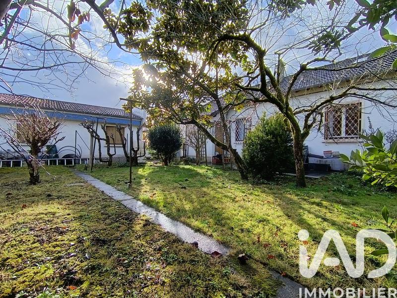 Maison - 106 m² - 7 pièces