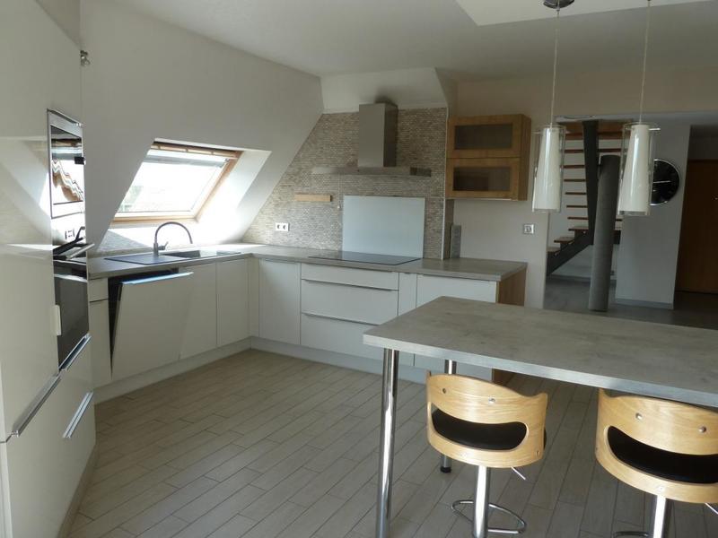 Duplex - 111 m² - 4 pièces